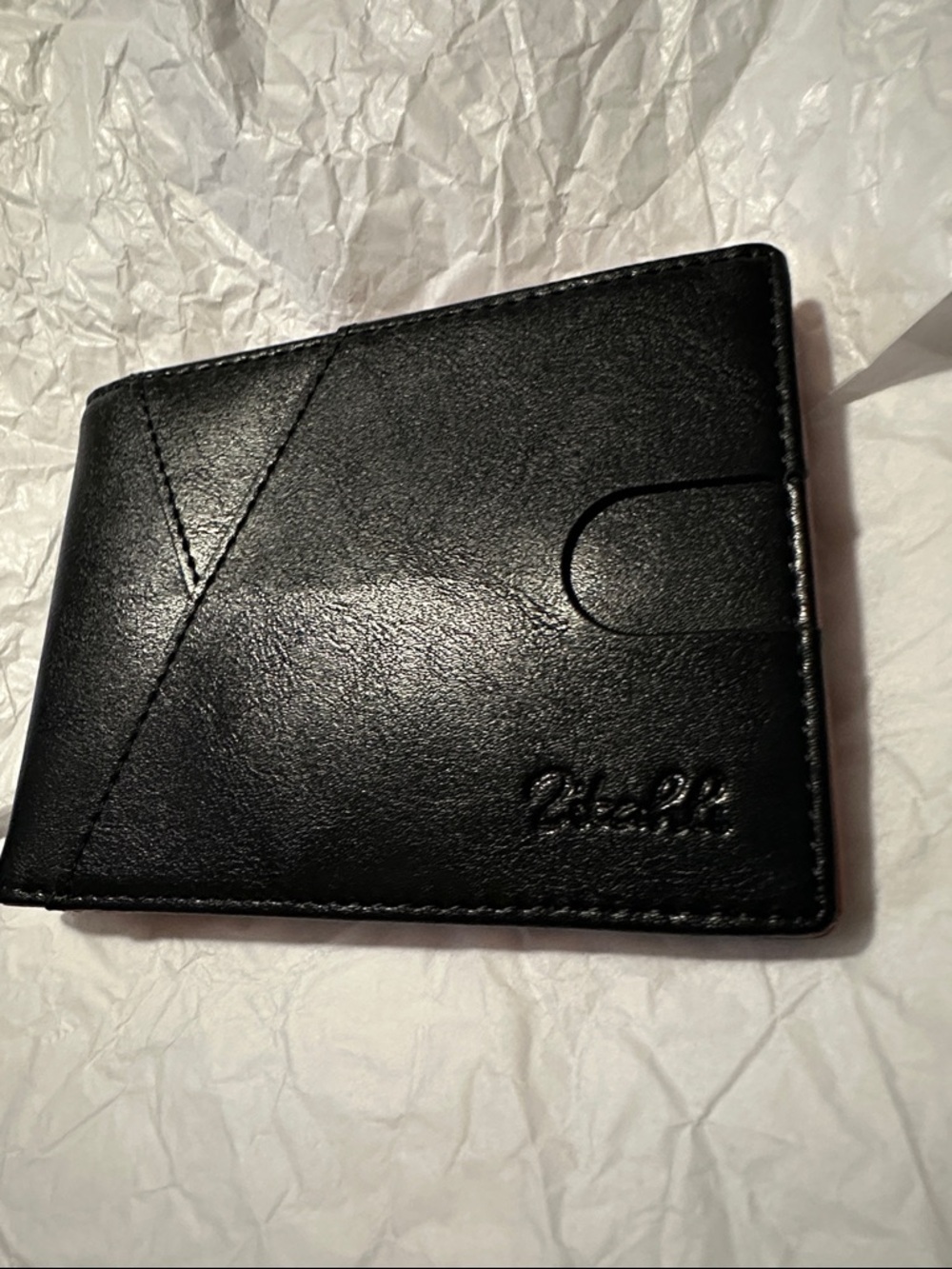 Notable Black Leather Bi-Fold Wallet - Classic Men’s Accessory